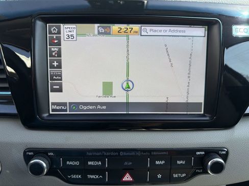 Used 2019 Kia Niro Touring image 19