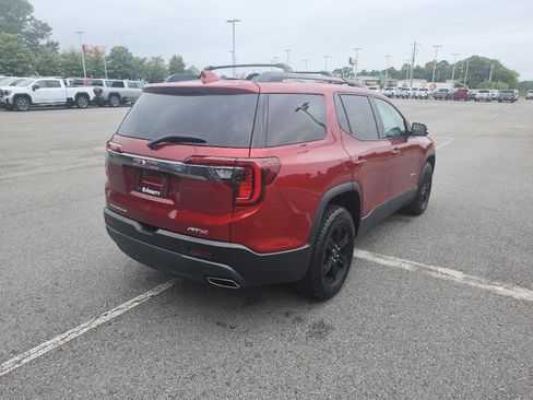Used 2022 GMC Acadia AT4 w/ Technology Package AWD/4WD image 4