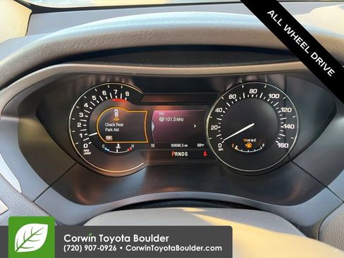 Used 2013 Lincoln MKZ AWD image 29