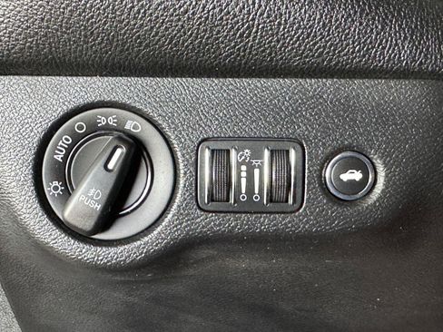 Used 2016 Dodge Challenger SXT Plus RWD image 25
