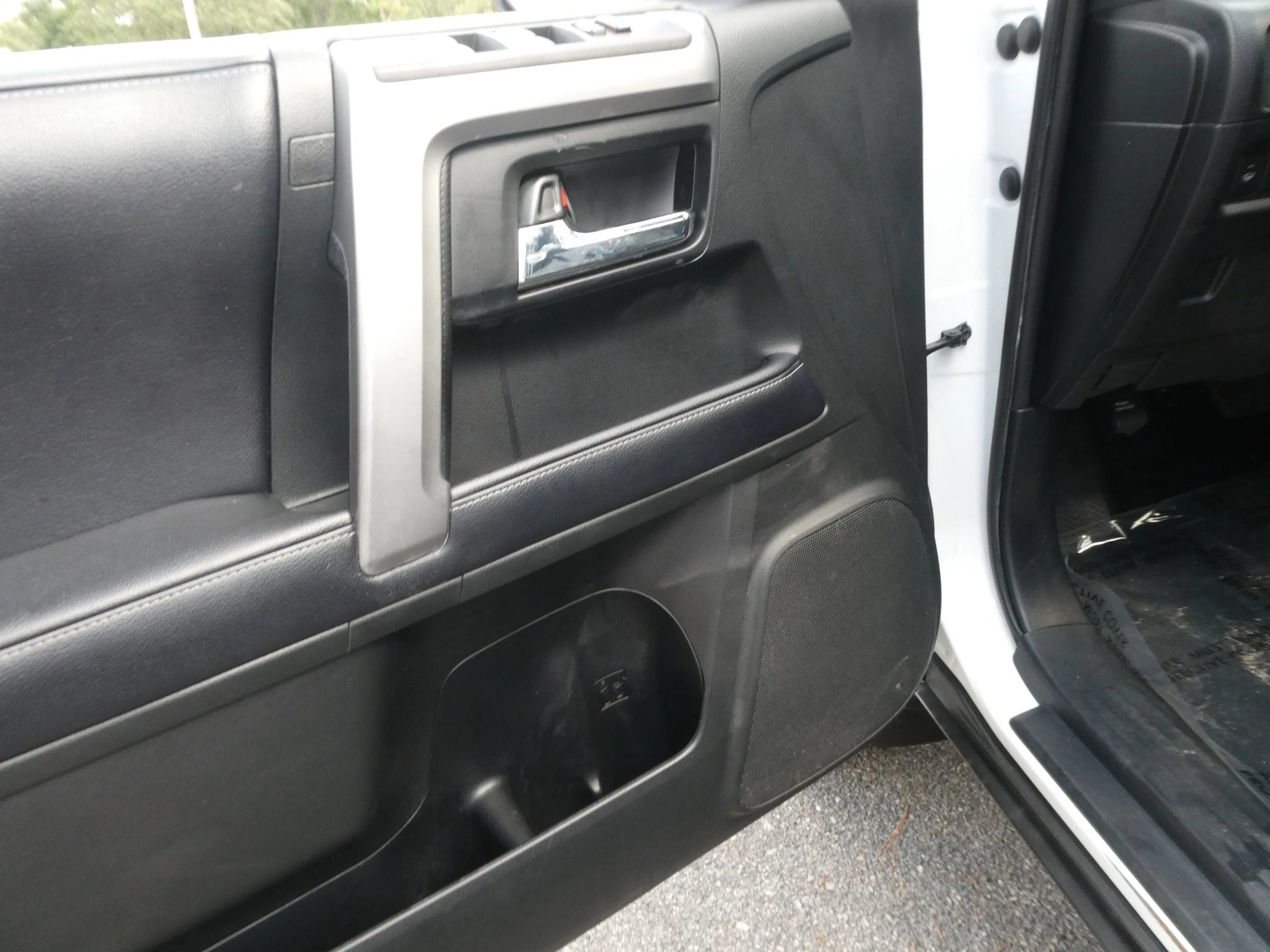 Used 2019 Toyota 4Runner SR5 Premium AWD/4WD image 16