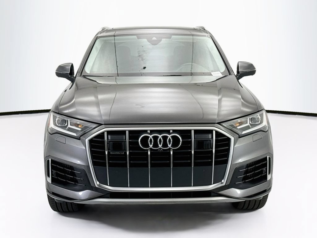 Used 2022 Audi Q7 3.0T Premium Plus w/ Premium Plus Package AWD/4WD image 2
