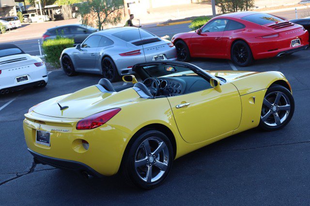 Used 2008 Pontiac Solstice GXP w/ Premium Package RWD image 19