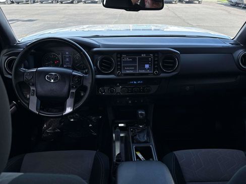 Used 2023 Toyota Tacoma TRD Off-Road AWD/4WD image 13