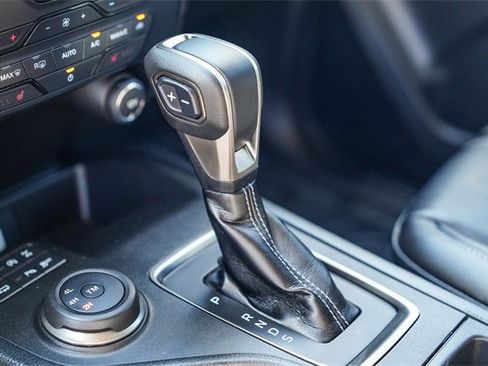 Used 2021 Ford Ranger Lariat w/ Equipment Group 501A High image 20