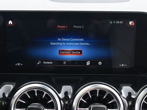 Used 2022 Mercedes-Benz GLA 250 4MATIC w/ Premium Package Lite image 35