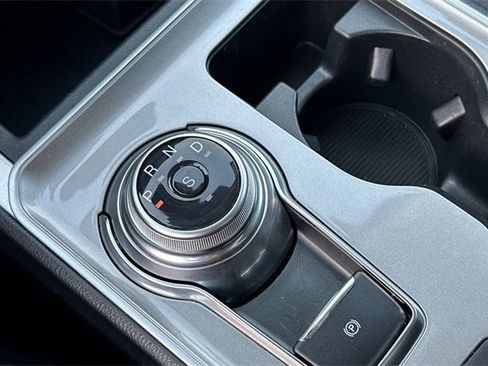 Used 2023 Ford Edge SEL image 24