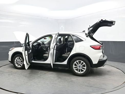 Used 2022 Ford Escape SE w/ Convenience Package AWD/4WD image 44