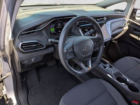 Used 2023 Chevrolet Bolt LT FWD image 9