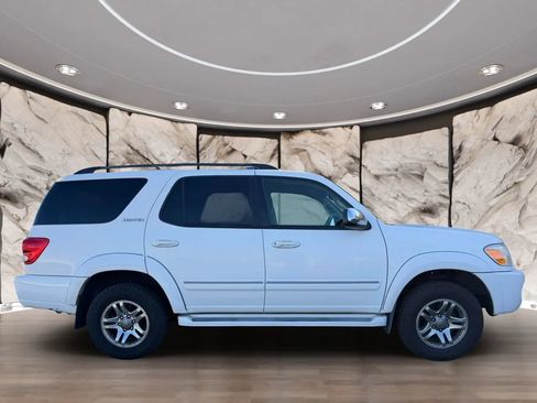 Used 2007 Toyota Sequoia Limited RWD image 4