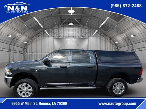 Used 2018 RAM 2500 Tradesman w/ Chrome Appearance Group AWD/4WD image 2