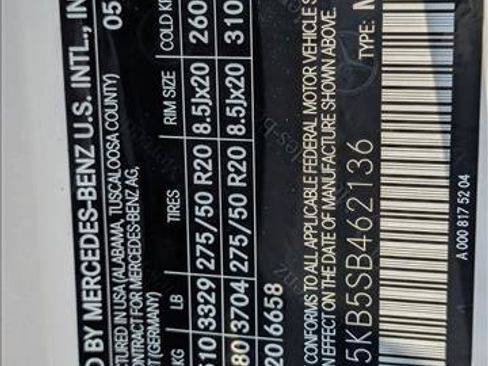 Certified 2025 Mercedes-Benz GLE 450 4MATIC image 17