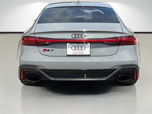 Used 2024 Audi RS 7 Performance w/ Matte Carbon Package AWD/4WD image 4