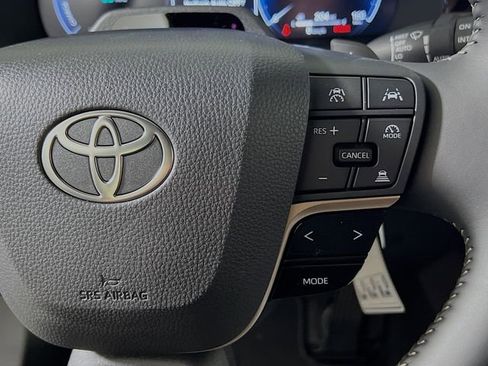 New 2026 Toyota Crown Signia AWD/4WD image 17