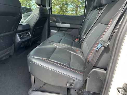 Used 2024 Ford F250 Lariat w/ Lariat Ultimate Package AWD/4WD image 9