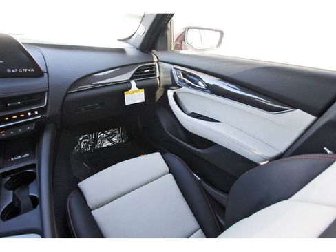 New 2026 Cadillac CT5 V image 10