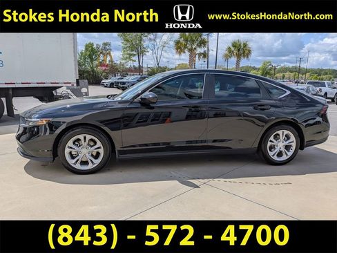 Certified 2025 Honda Accord LX image 7