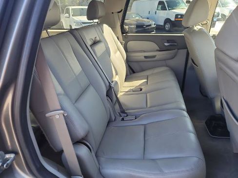 Used 2008 GMC Yukon SLT w/ SLT Preferred Equipment Group image 24