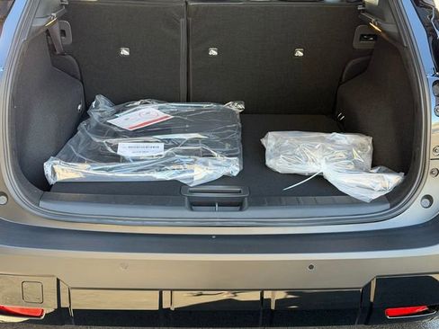 New 2026 Nissan Kicks SV w/ SV Premium Package FWD image 4