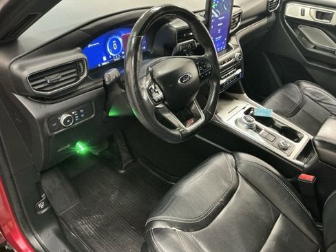 Used 2020 Ford Explorer ST image 14
