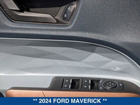 New 2024 Ford Maverick Lariat image 11