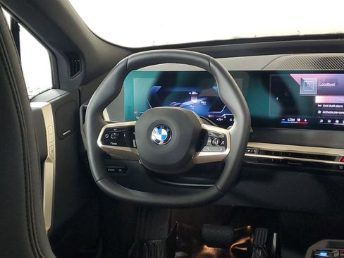 New 2026 BMW iX xDrive45 image 13