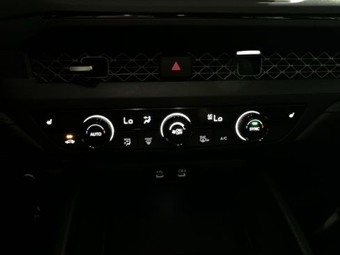 Used 2024 Honda Accord EX image 28
