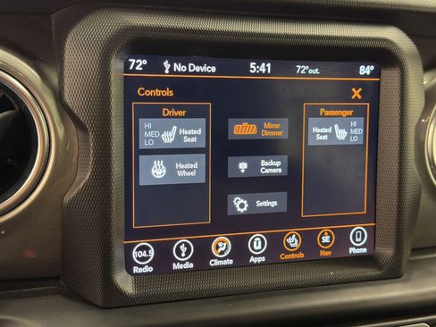 Used 2019 Jeep Wrangler Unlimited Sahara AWD/4WD image 20