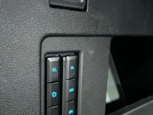 Used 2024 Ford Expedition Max Limited RWD image 5