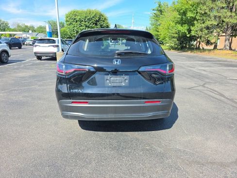 Used 2024 Honda HR-V LX image 6
