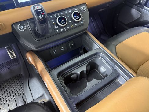 Used 2020 Land Rover Defender 110 X image 6