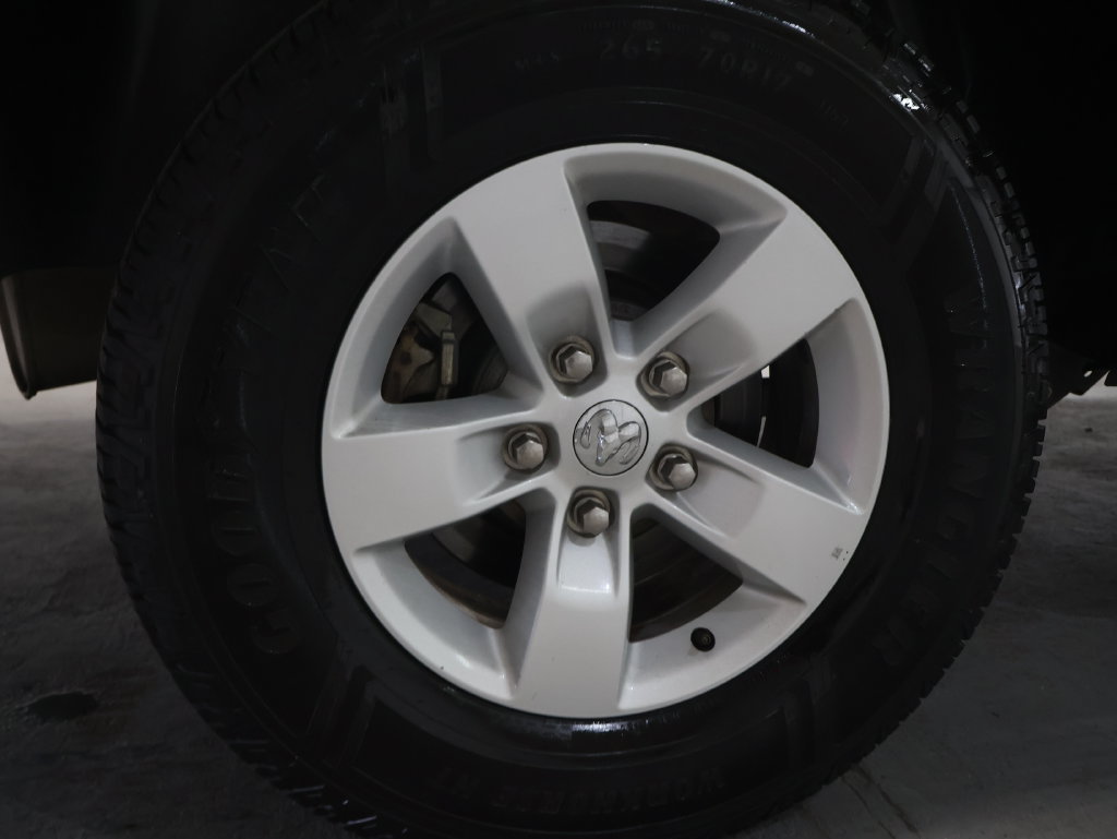 Used 2023 RAM 1500 Classic SLT w/ Trailer & Traction Group AWD/4WD image 32
