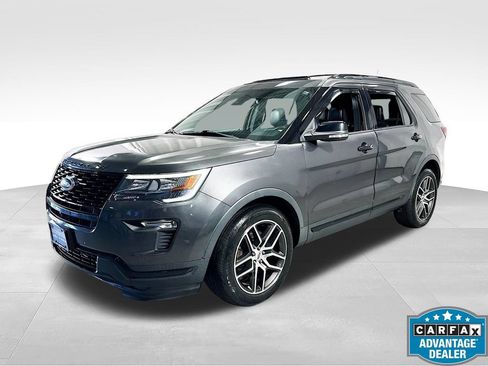 Used 2019 Ford Explorer Sport w/ Equipment Group 401A AWD/4WD image 2
