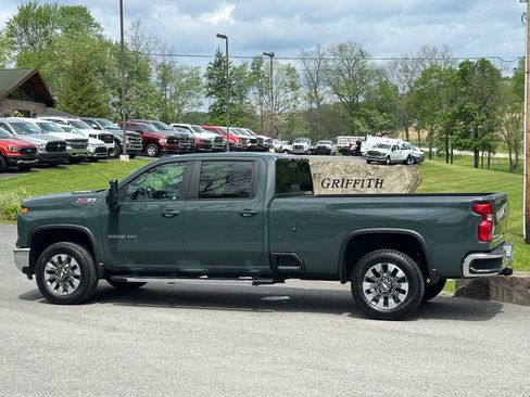 Used 2025 Chevrolet Silverado 3500 LT w/ All Star Edition AWD/4WD image 4