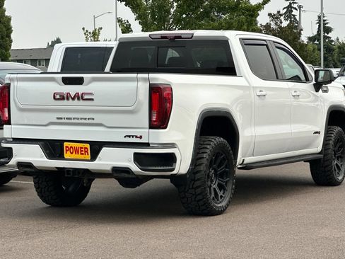 Used 2021 GMC Sierra 1500 AT4 w/ AT4 Premium Package AWD/4WD image 4