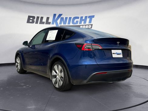 Used 2023 Tesla Model Y Long Range AWD/4WD image 3