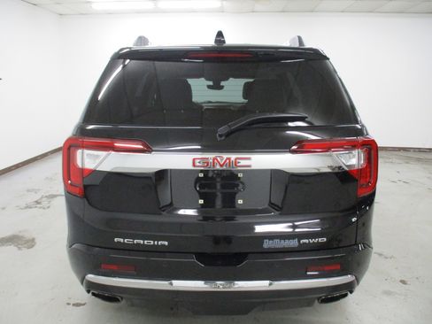 Certified 2023 GMC Acadia Denali w/ Denali Ultimate Package image 6