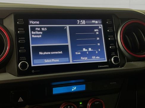 Used 2022 Toyota Tacoma TRD Sport w/ Technology Package image 27