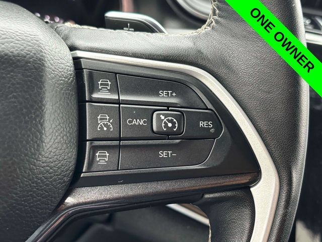 Used 2022 Jeep Grand Cherokee L Laredo w/ Luxury Tech Group I AWD/4WD image 14