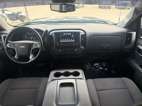 Used 2016 Chevrolet Silverado 1500 LT w/ LT Fleet Convenience Package AWD/4WD image 19