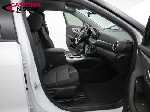 Used 2023 Chevrolet Blazer LT w/ Convenience Package image 14