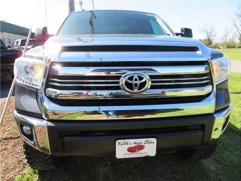Used 2016 Toyota Tundra SR5 AWD/4WD image 14