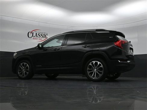 Used 2019 GMC Terrain SLT image 22