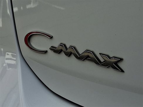 Used 2017 Ford C-MAX SE image 31