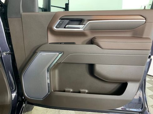 New 2026 GMC Sierra 2500 Denali w/ Denali Reserve Package image 30