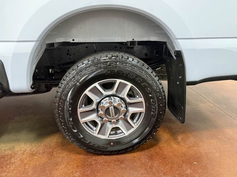 Used 2024 Ford F250 Lariat w/ FX4 Off-Road Package image 92