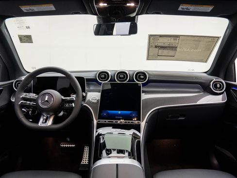 New 2026 Mercedes-Benz GLC 43 AMG GLC 43 AMG image 10