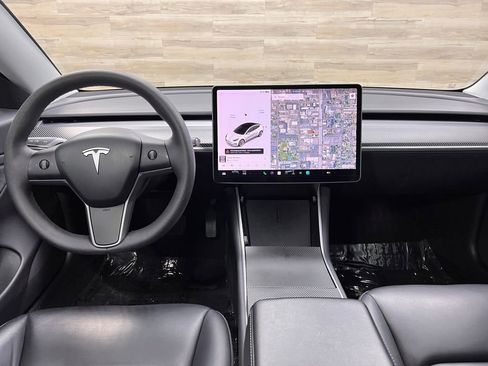 Used 2020 Tesla Model 3 Performance AWD/4WD image 2