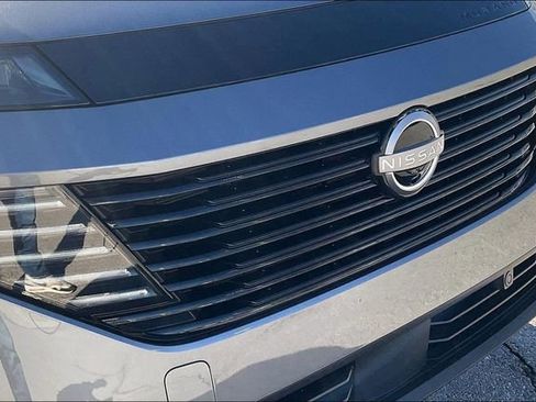 Certified 2025 Nissan Murano SV image 25