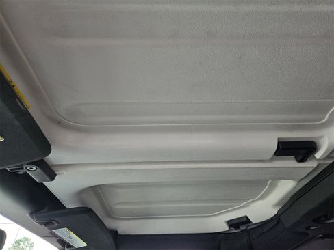 Used 2018 Jeep Wrangler Unlimited Sport w/ Connectivity Group image 23